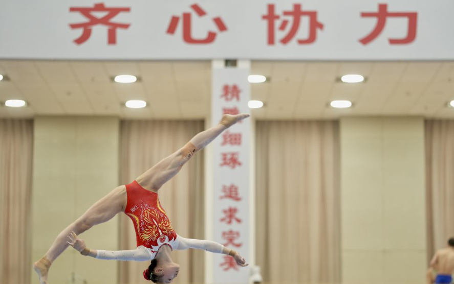 开元棋牌游戏平台：连接你我他的娱乐空间